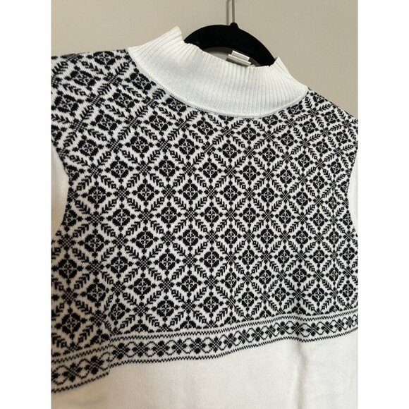 Talbots Women Petite M Sweater Black White Snowflake Turtleneck Cotton Fair Isle - Picture 2 of 6